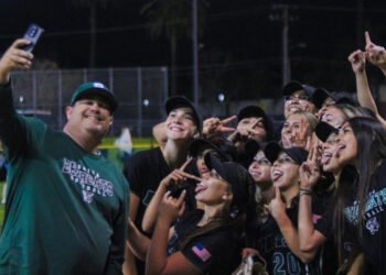 Bonita Varsity Bearcats Dominate San Dimas in Away Game