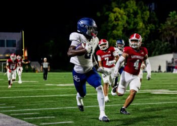 Sierra Canyon Dominates Orange Lutheran, 41–9