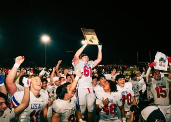 Los Alamitos Overpowers San Clemente With Second-Half Surge to Win CIF-SS Division 2 Title, 33–20